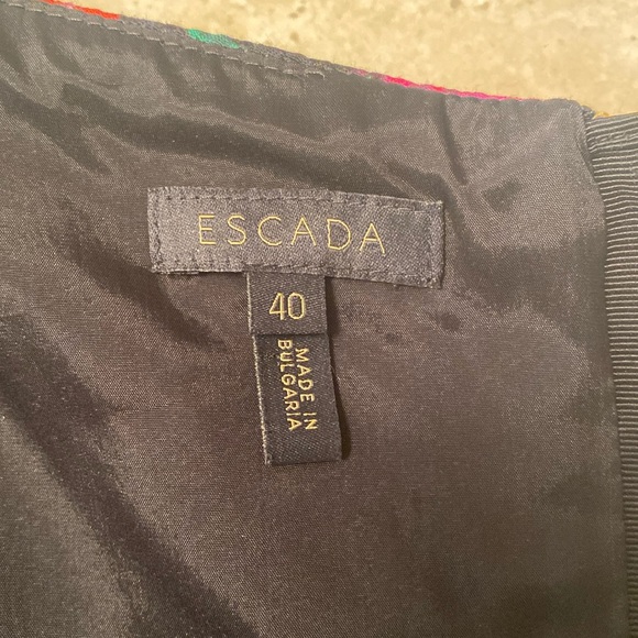 ESCADA NWOT beautiful floral dress, perfect condition,measurements in photos - Picture 9 of 16